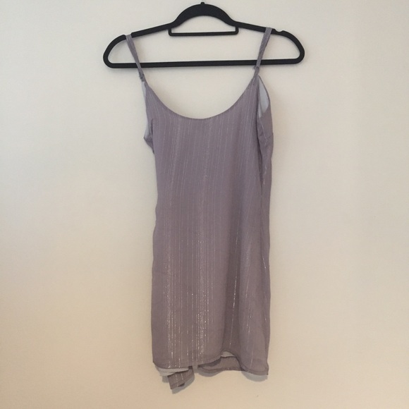 Tobi chiffon silver wrap dress size xs - Picture 6 of 7